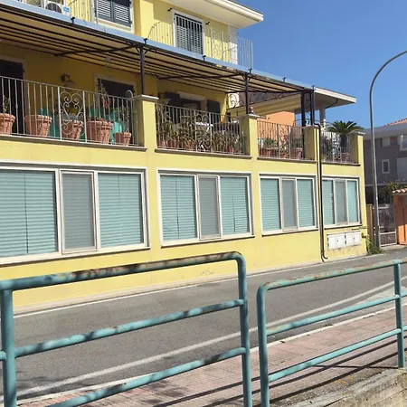 Apartament Casa Kirana Seaside *